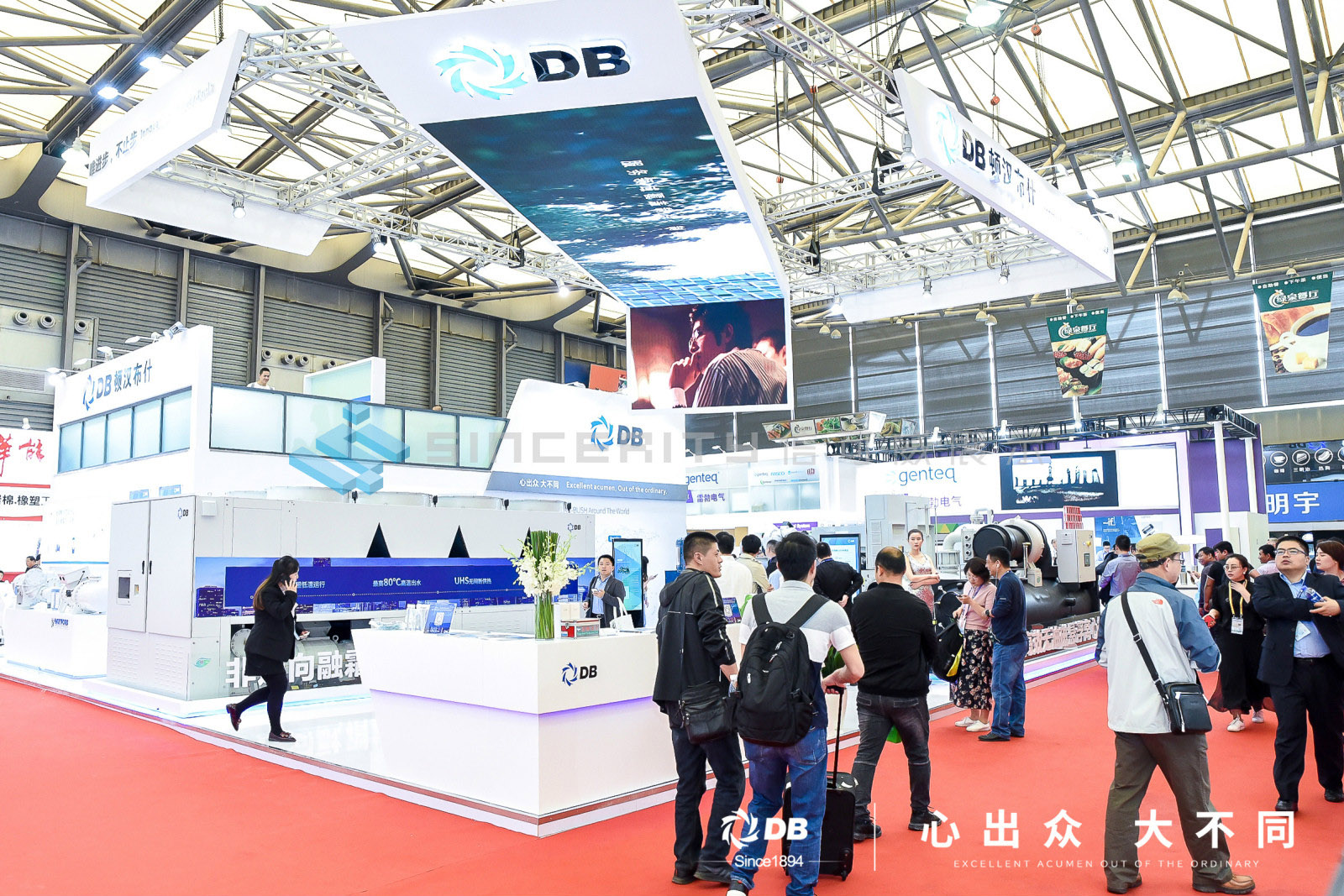 DB展臺(tái)設(shè)計(jì)現(xiàn)場(chǎng)圖