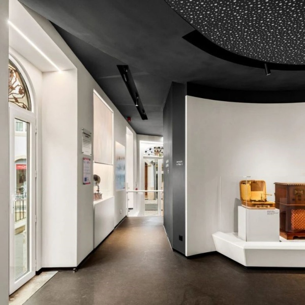 機(jī)器博物館設(shè)計