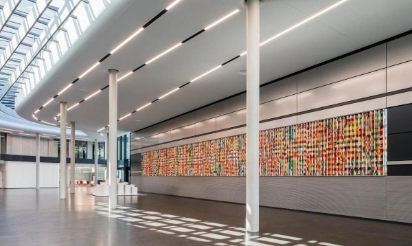 設(shè)備企業(yè)展廳設(shè)計(jì)