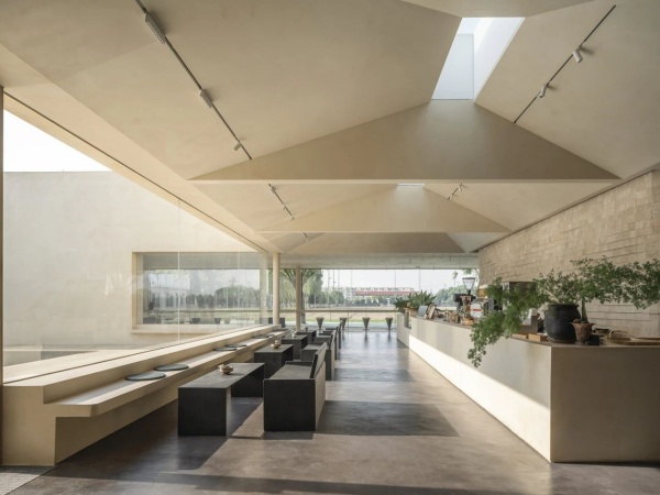 展廳設(shè)計(jì) | 山下有松空間