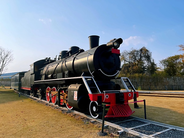 紅色廣場(chǎng)展廳設(shè)計(jì)賞析