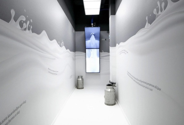 奶酪體驗中心展廳設(shè)計