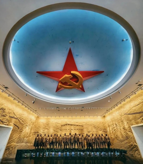 紅色展廳設(shè)計(jì)三大難點(diǎn)破解：定位、主題與沉浸式體驗(yàn)