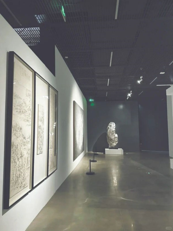 展廳設(shè)計(jì)中色彩與情感的關(guān)系研究