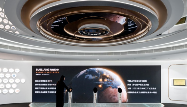 展廳序廳的“互動開關(guān)”，開啟沉浸式體驗序章