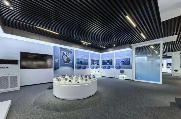 萬鑫精工企業(yè)展廳設計