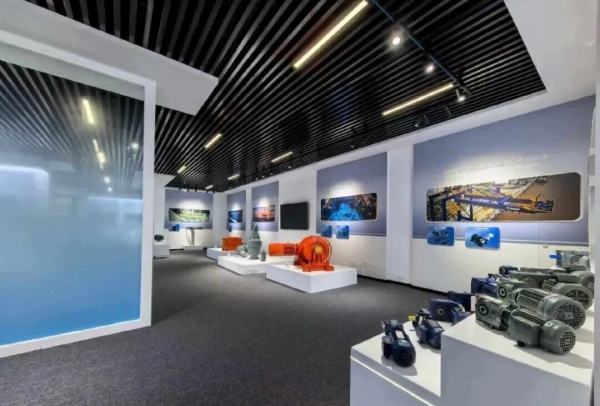 萬鑫精工企業(yè)展廳設計