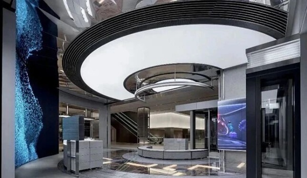 設(shè)計(jì)趨勢引領(lǐng)｜未來展廳新范式：未來感科技空間重塑宇宙級(jí)沉浸體驗(yàn)